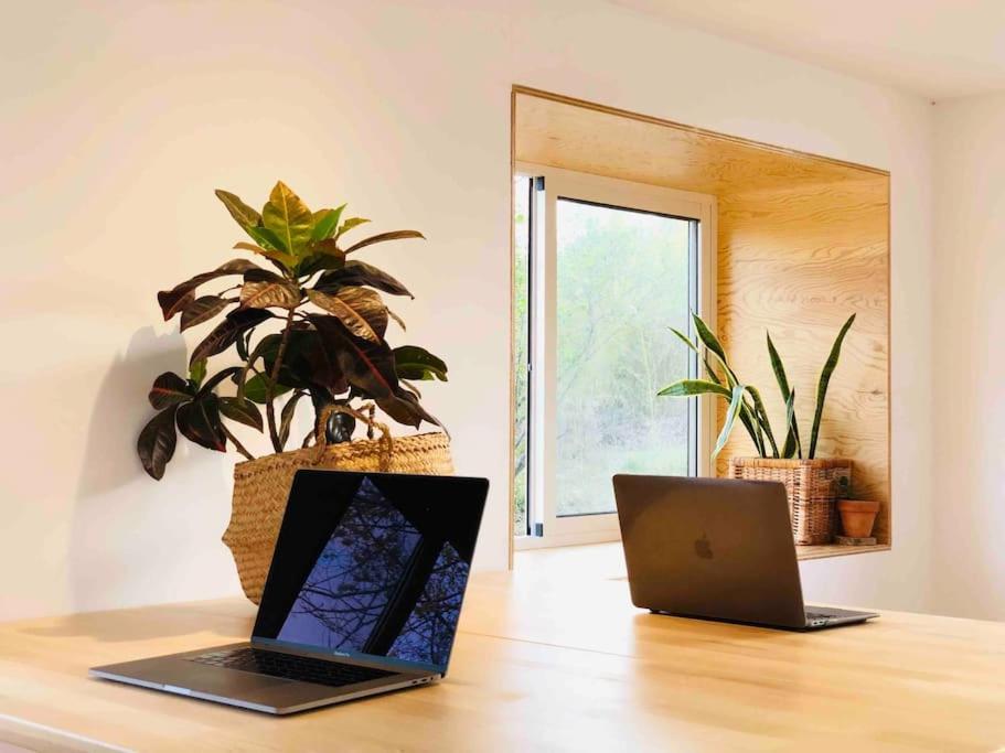 Eco Tiny Home & Office For Digital Nomads Vallmoll Exterior photo